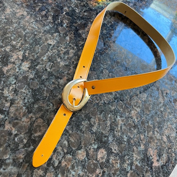 Vintage Tilted Yellow & Gold Asymmetrical Belt - Picture 2 of 5